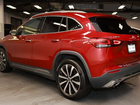 Used 2022 Mercedes-Benz GLA 250 4MATIC image 5