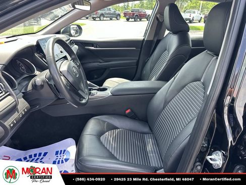 Used 2024 Toyota Camry SE FWD image 12