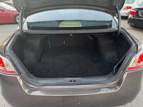 Used 2015 Nissan Altima 2.5 S w/ Power Driver Seat Package image 10
