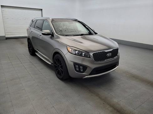 Used 2016 Kia Sorento SX FWD image 13