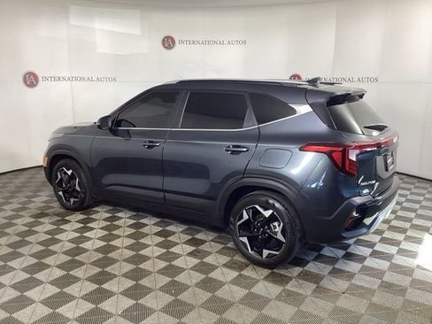 Used 2024 Kia Seltos EX image 6
