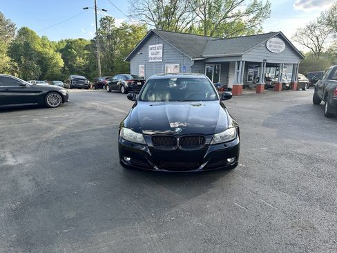 Used 2011 BMW 335i xDrive Sedan image 2