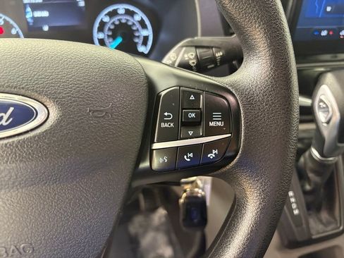 Used 2023 Ford Transit 350 XLT RWD image 19