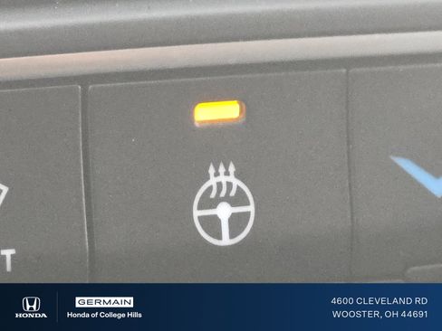 Used 2022 Jeep Wrangler Unlimited Sport image 7