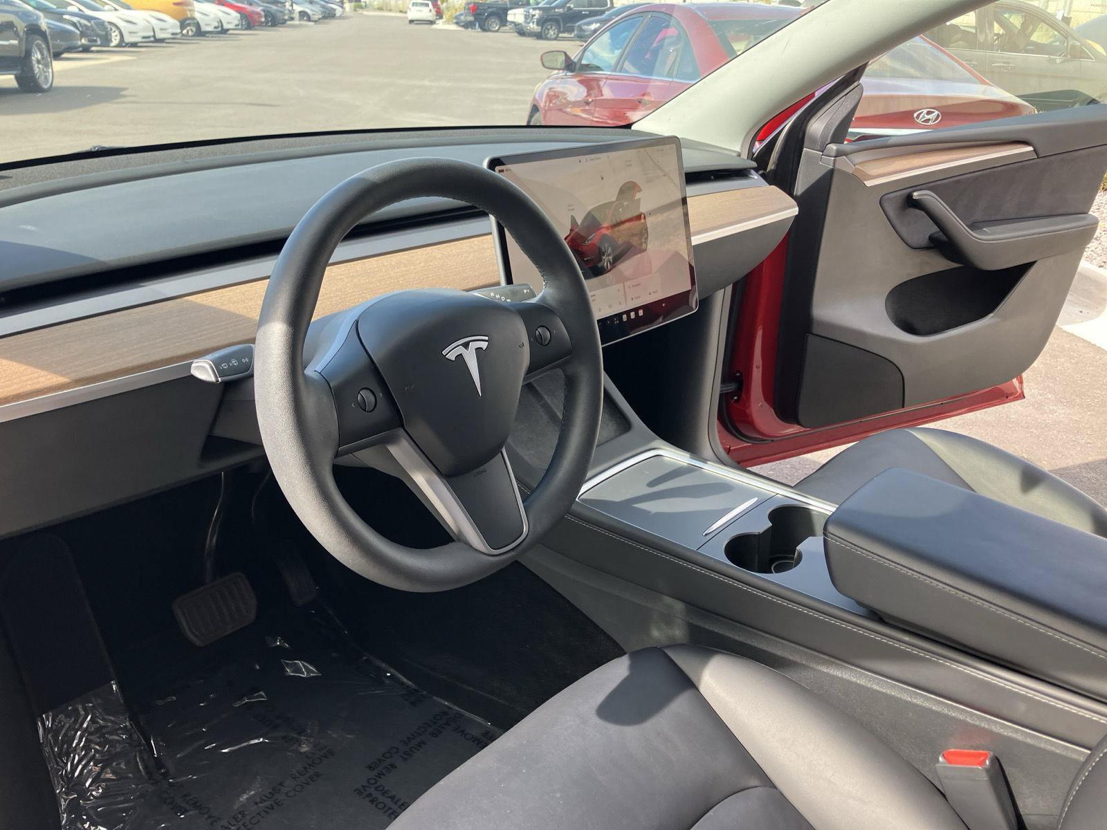 Used 2023 Tesla Model Y Long Range AWD/4WD image 11