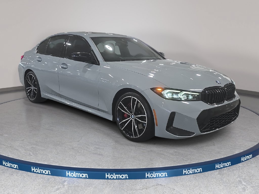 Used 2024 BMW 330i Sedan w/ M Sport Package RWD image 4