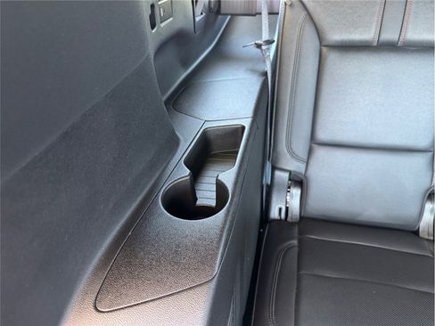 Used 2024 Chevrolet Suburban RST w/ Luxury Package RWD image 42
