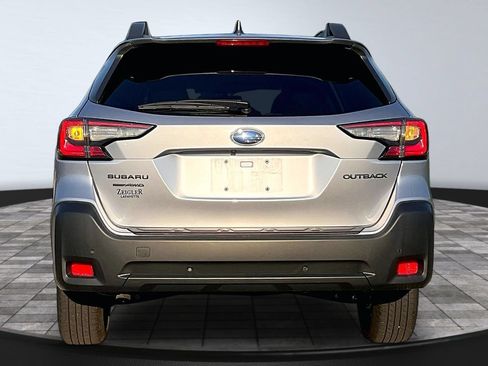 Certified 2024 Subaru Outback Onyx Edition AWD/4WD image 4