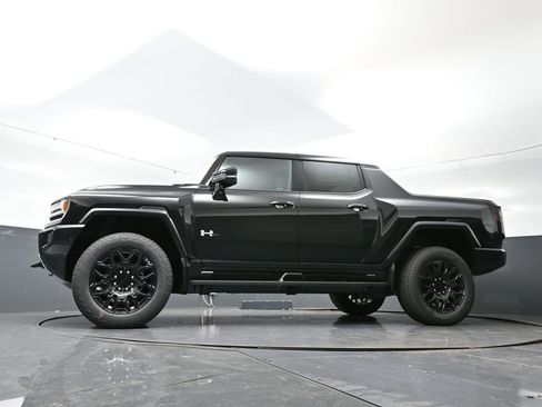 New 2025 GMC Hummer EV 2X w/ LPO, Sport Package image 49