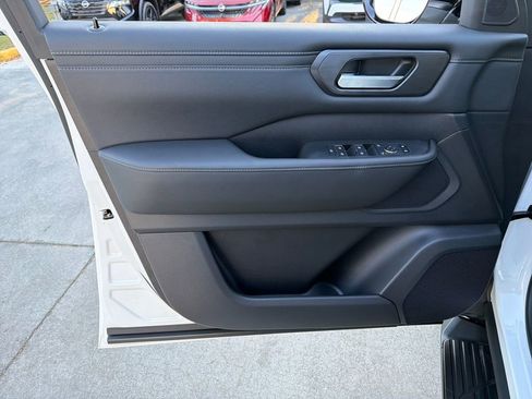 New 2026 Nissan Armada SV RWD image 16