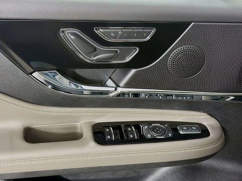 New 2026 Lincoln Corsair Premiere FWD image 19