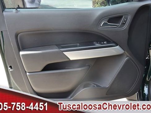 Used 2015 Chevrolet Colorado LT image 16