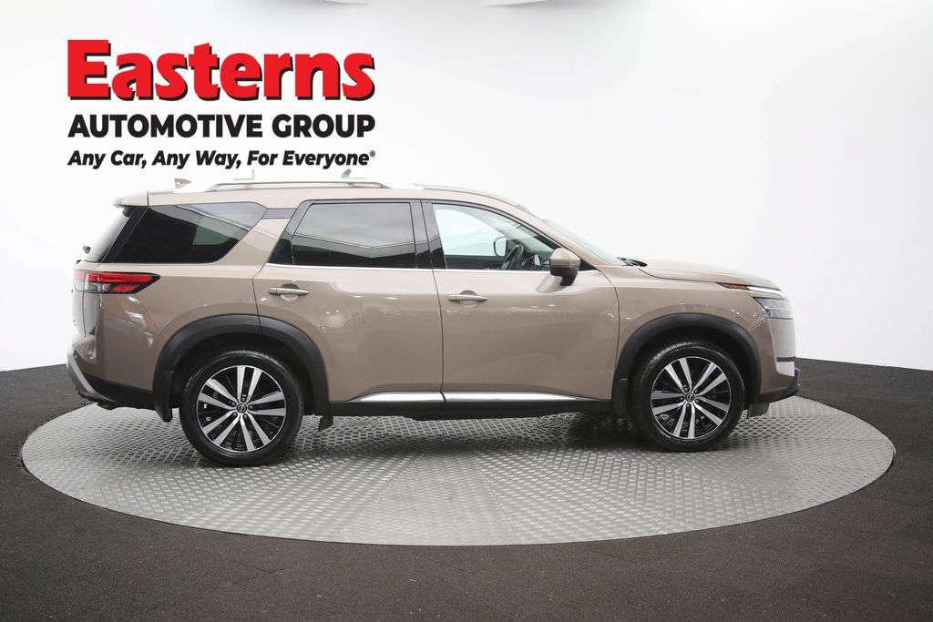 Used 2023 Nissan Pathfinder Platinum w/ Cargo Package AWD/4WD image 47