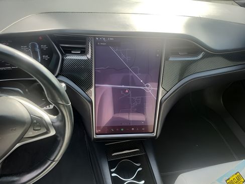 Used 2018 Tesla Model S P100D AWD/4WD image 16