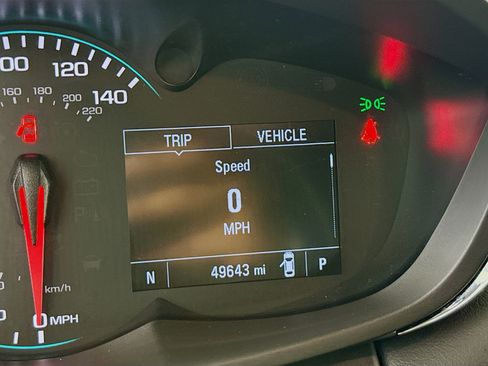 Used 2022 Chevrolet Trax LS w/ Tint and Cruise Package image 13