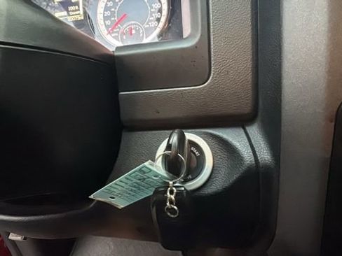 Used 2018 RAM 1500 Express image 15