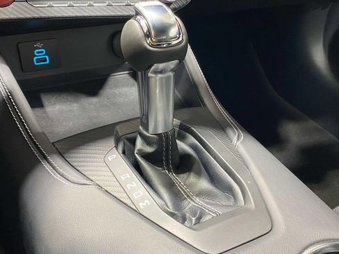 Used 2025 Ford Mustang GT Premium RWD image 31