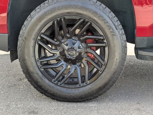 Used 2021 Chevrolet Tahoe RST AWD/4WD image 52