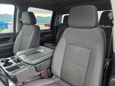 Certified 2025 GMC Sierra 3500 SLE w/ SLE Value Package AWD/4WD image 21