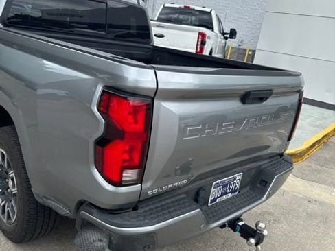 Used 2024 Chevrolet Colorado LT w/ LT Convenience Package III RWD image 22