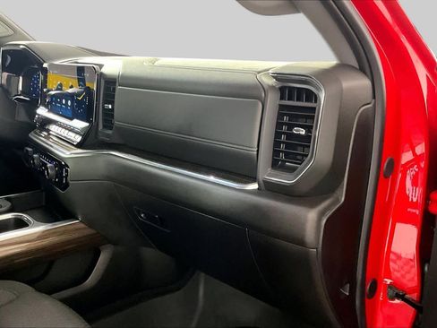 Used 2025 Chevrolet Silverado 1500 LT w/ Texas Edition Plus RWD image 18