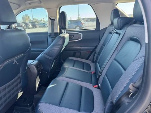 Used 2023 Ford Bronco Sport Outer Banks image 11