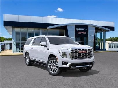 New 2026 GMC Yukon XL Denali w/ Denali Reserve Package