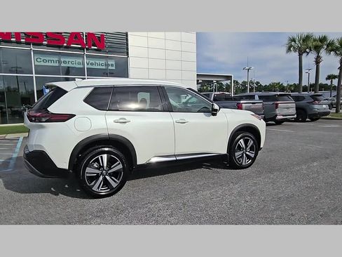 Used 2023 Nissan Rogue SL w/ SL Premium Package FWD image 36