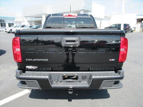 Used 2021 Chevrolet Colorado LT w/ LT Convenience Package image 6