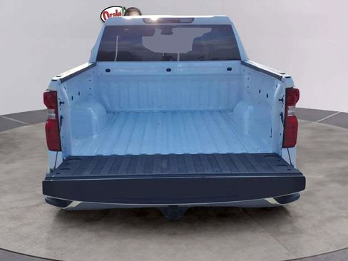 Used 2025 Chevrolet Silverado 1500 LT AWD/4WD image 9