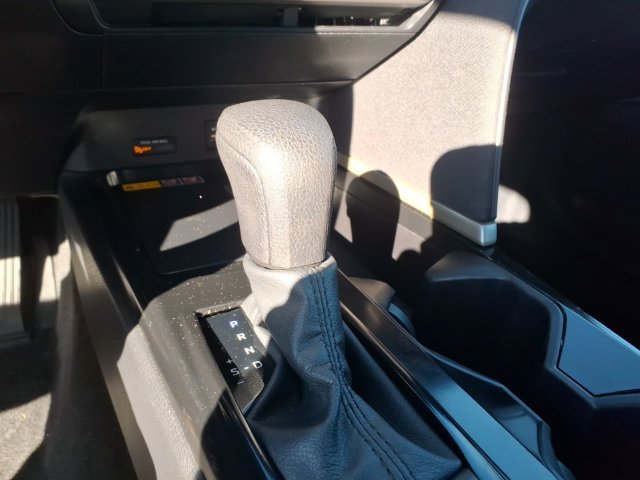 Used 2025 Toyota Camry LE FWD image 18