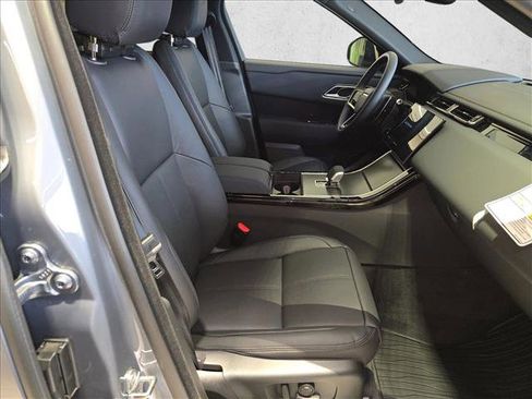 New 2026 Land Rover Range Rover Velar Dynamic SE image 10