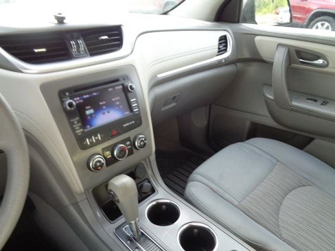 Used 2015 Chevrolet Traverse LS FWD image 23
