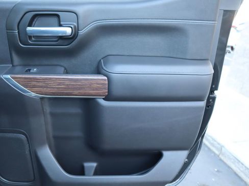 Used 2021 Chevrolet Silverado 1500 High Country w/ Safety Package II image 26