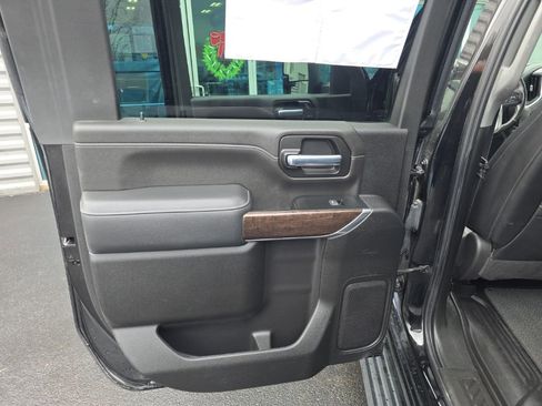 Used 2022 GMC Sierra 2500 Denali w/ Denali Black Diamond Edition image 40