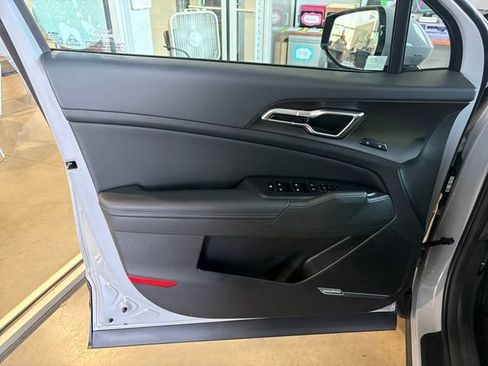 Certified 2026 Kia Sportage SX Prestige AWD/4WD image 26