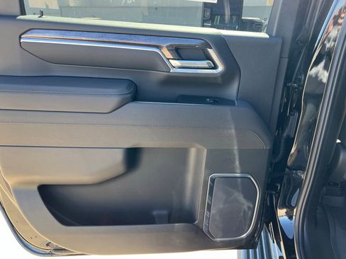 New 2026 Chevrolet Silverado 2500 LTZ w/ LTZ Plus Package image 19