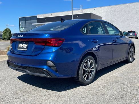 Used 2024 Kia Forte LXS image 8