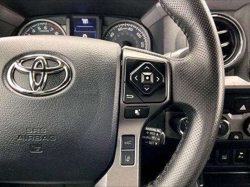 Used 2023 Toyota Tacoma TRD Off-Road w/ Advanced Technology Package image 22