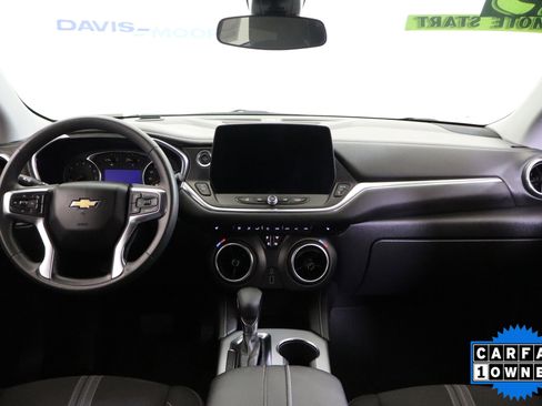Used 2025 Chevrolet Blazer LT image 15