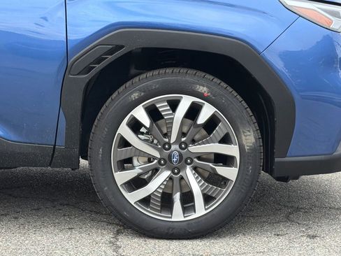 New 2026 Subaru Forester Touring AWD/4WD image 4