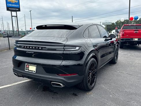 Used 2025 Porsche Cayenne E-Hybrid Coupe AWD/4WD image 6