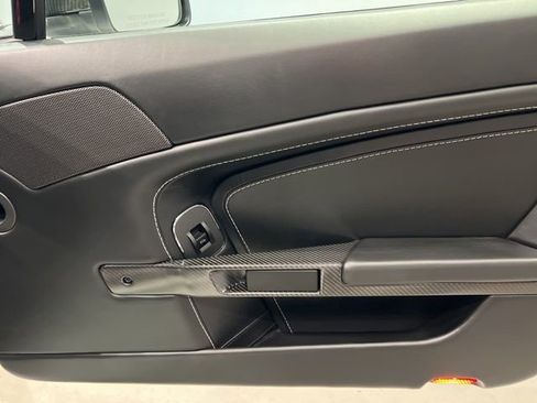 Used 2013 Aston Martin V8 Vantage Roadster image 44