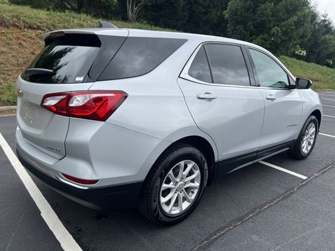 Used 2020 Chevrolet Equinox LT AWD/4WD image 5