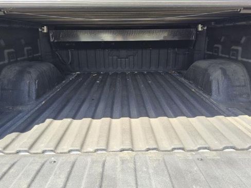 Used 2022 Chevrolet Silverado 1500 LT Trail Boss w/ LT Trail Boss Premium Package AWD/4WD image 3