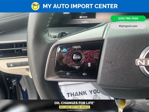 Used 2025 Nissan Murano SV AWD/4WD image 18