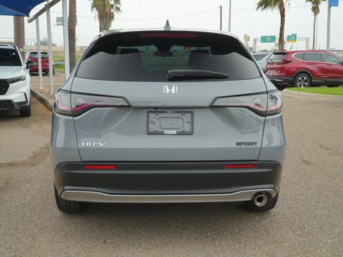 Used 2024 Honda HR-V Sport image 6