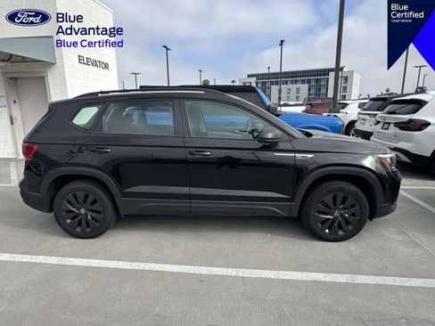 Used 2024 Volkswagen Taos S FWD image 15