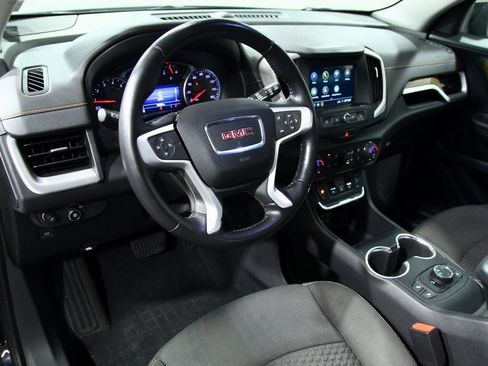 Used 2019 GMC Terrain SLE w/ Driver Convenience Package image 5