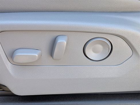 Used 2025 Chevrolet Silverado 1500 LT Trail Boss w/ LT Trail Boss Premium Package image 20